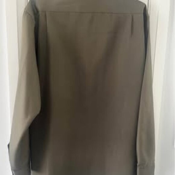 Men Long Sleeve Army Green Button Up Casual Button Down Shirt Size L-XL - Picture 3 of 5